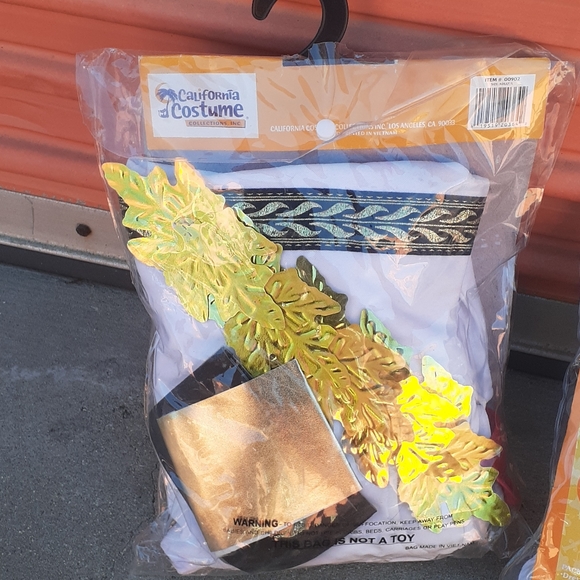 MEN ✡️PURIM Costume Mark Anthony & Princess Black/Red/Gold sz L - Picture 2 of 4